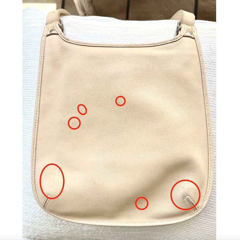Vintage COACH No. C0P - 9135 Cross Body Bag in Bone - Picture 3 of 13